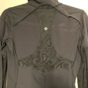 Lululemon 3/4 zip up